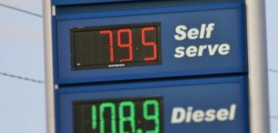 gas-prices-wallaceburg-600x324.jpg