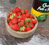 strawberries23a.jpg