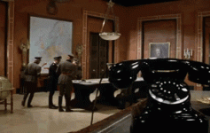 tumblr_msdi58rpWN1sezoa7o1_400.gif
