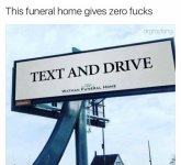 DontTextAndDrive.jpg